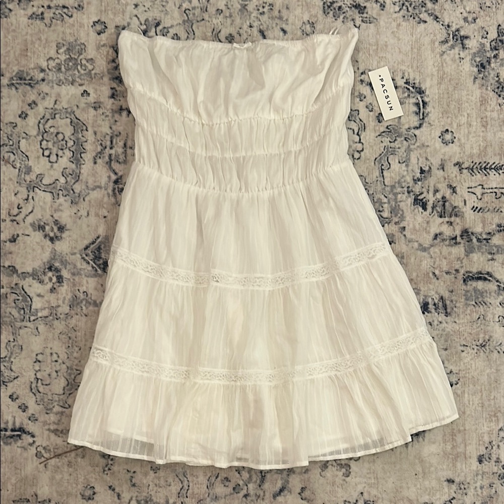 pacsun lace dress!!